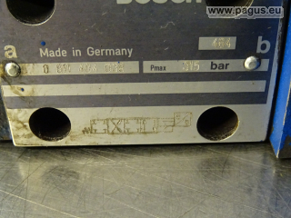 BOSCH hydraulischer Steuerblock