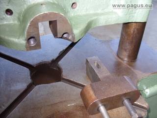 PAGUS Handspindelpresse