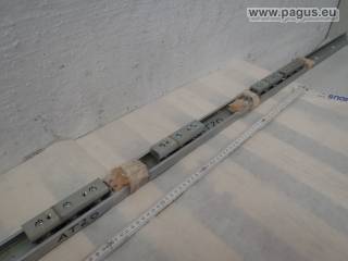 PAGUS Linearführungsschienen mit 4 Wagen