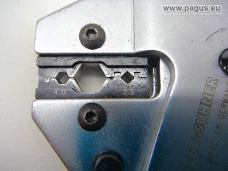 HUBER+SUHNER Crimpzange