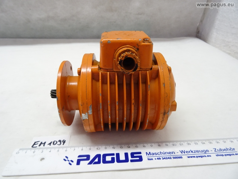 Electric motor 0.03 kW, 870 rpm - gebrauchte und neu 