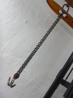PAGUS Chain Hanger