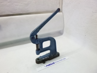 PAGUS hand lever press