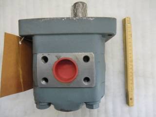 COMMERCIAL /INTERTECH hydraulic pump