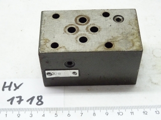 ORSTA sandwich plate valve
