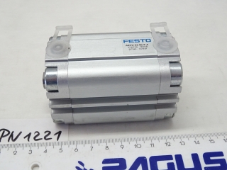 FESTO Kompaktzylinder