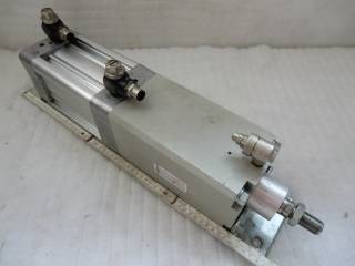 REXROTH Pneumatikzylinder mit Arretierzylinder