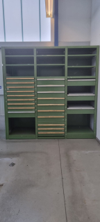 Regal 2.300 x 800 x 2.200 mm