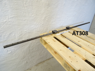 THK Linearführungswagen mit Linearführungsschiene