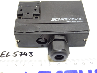 SCHMERSAL Sicherheitzuhaltung