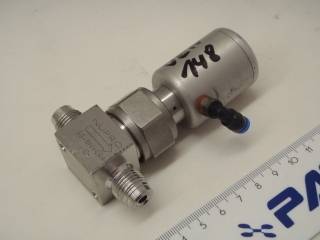 Zawór mieszkowy SS-BNVCR4-C